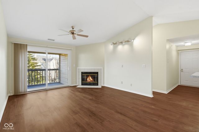 12519 Timber Creek Drive UNIT 10, Carmel, IN 46032