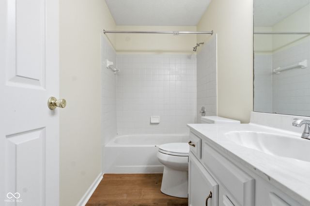 12519 Timber Creek Drive UNIT 10, Carmel, IN 46032