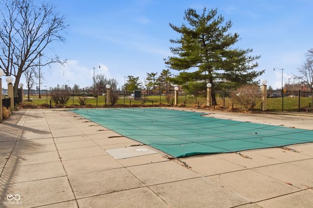 12519 Timber Creek Drive UNIT 10, Carmel, IN 46032