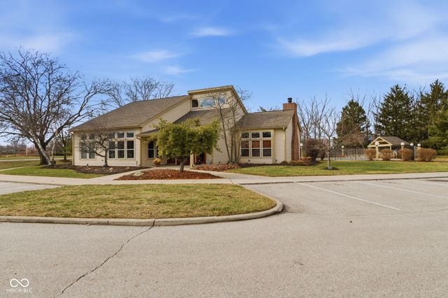12519 Timber Creek Drive UNIT 10, Carmel, IN 46032