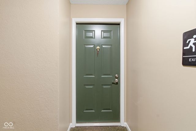 12519 Timber Creek Drive UNIT 10, Carmel, IN 46032