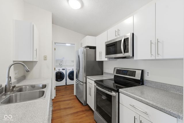 12519 Timber Creek Drive UNIT 10, Carmel, IN 46032