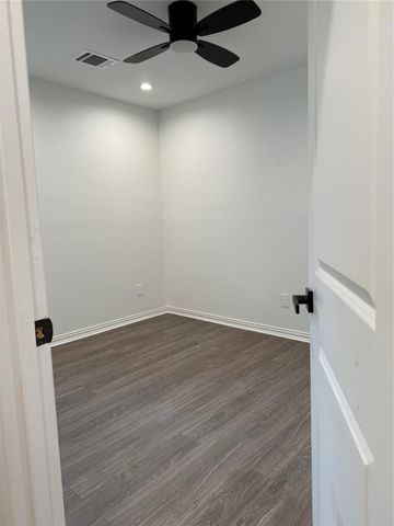 115 Penick Road, Waller, TX 77484