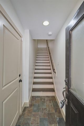 2422 Navigation Boulevard E, Houston, TX 77003