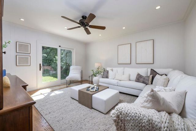 1455 Cabrillo Avenue, Burlingame, CA 94010