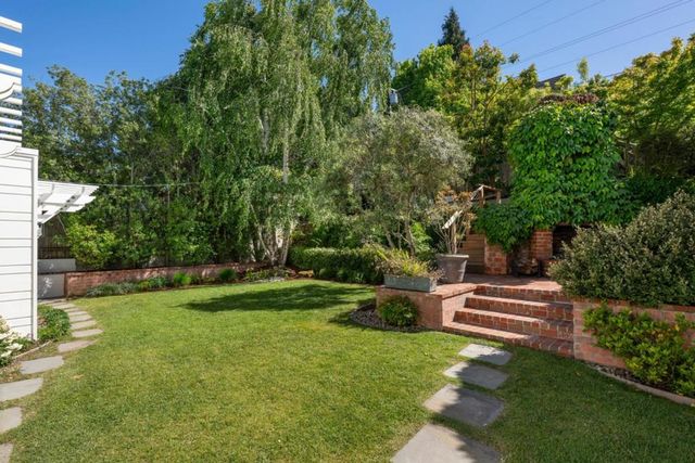 1455 Cabrillo Avenue, Burlingame, CA 94010