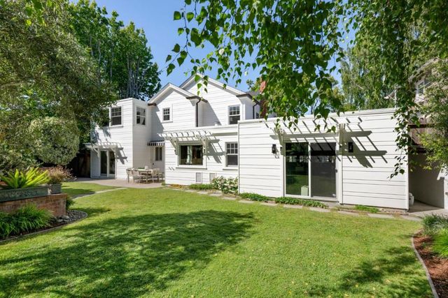 1455 Cabrillo Avenue, Burlingame, CA 94010