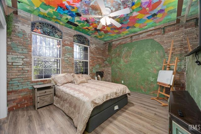 309 Sonoma Vine Court, Bakersfield, CA 93314