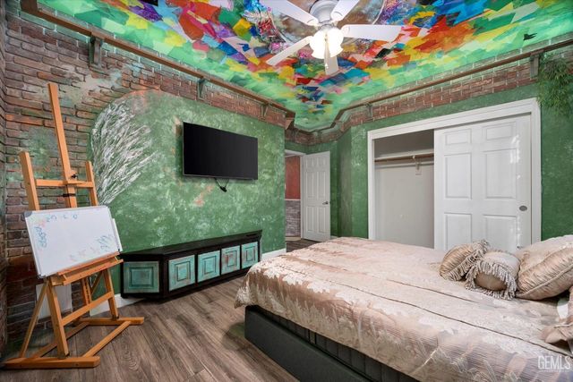 309 Sonoma Vine Court, Bakersfield, CA 93314