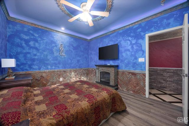 309 Sonoma Vine Court, Bakersfield, CA 93314