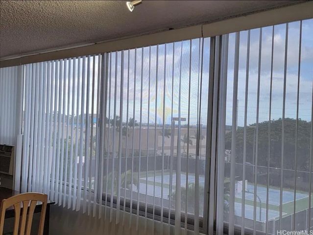 1060 Kamehameha Highway 302B, Pearl City, HI 96782