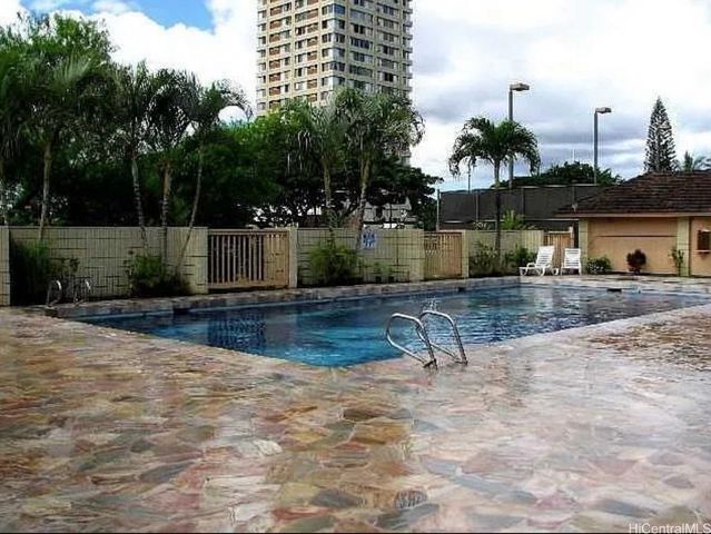 1060 Kamehameha Highway 302B, Pearl City, HI 96782
