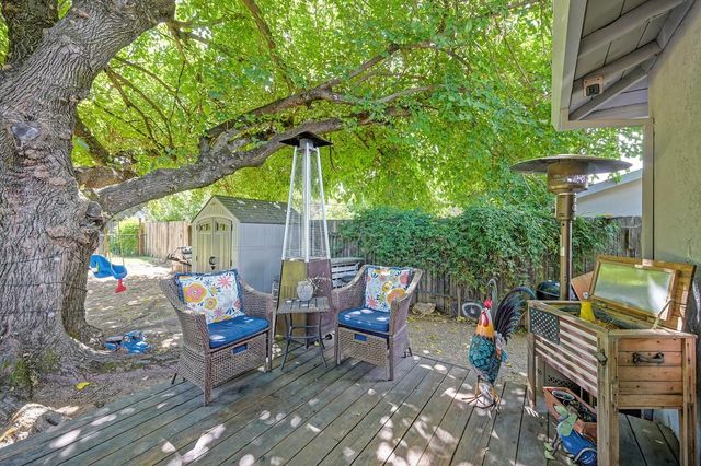 8630 Fairmont Way, Fair Oaks, CA 95628