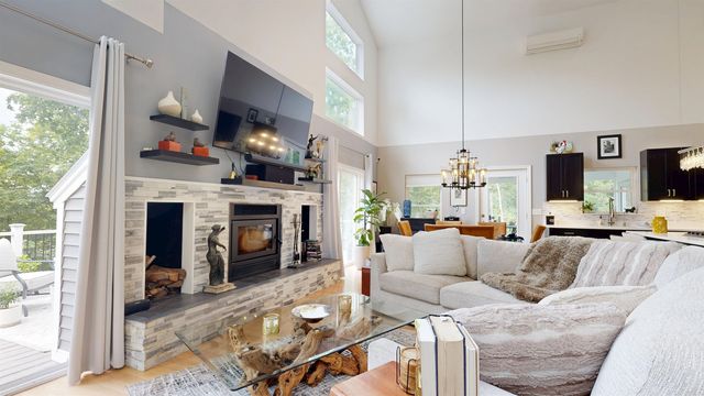 68 Petty Brook Road, Milton, VT 05468