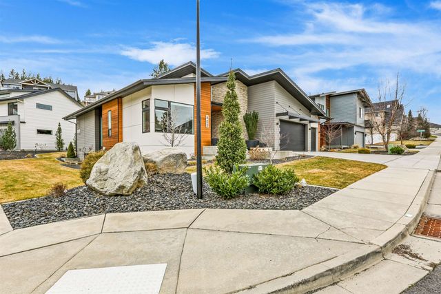 803 W Willapa Ave, Spokane, WA 99224