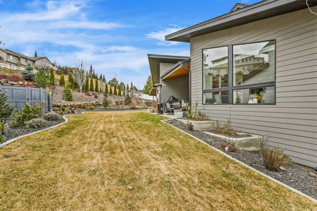 803 W Willapa Ave, Spokane, WA 99224