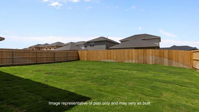 1402 Fir Avenue, Wolfforth, TX 79382