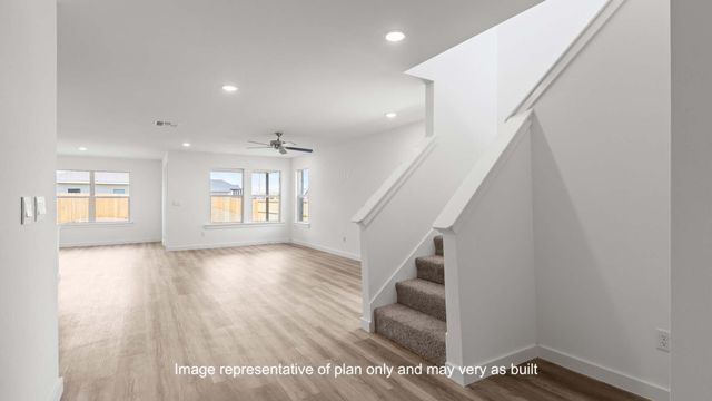 1402 Fir Avenue, Wolfforth, TX 79382