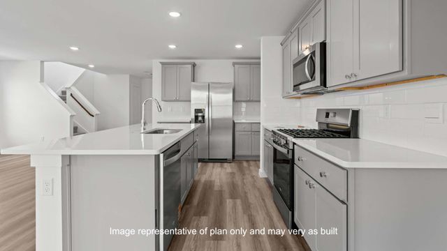 1402 Fir Avenue, Wolfforth, TX 79382