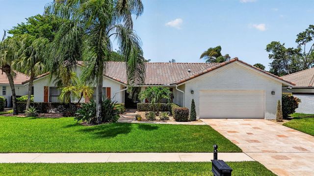 10221 Harbourtown Court, Boca Raton, FL 33498