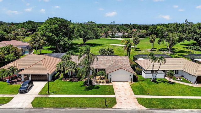10221 Harbourtown Court, Boca Raton, FL 33498