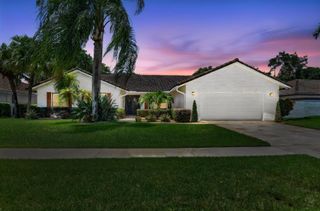 10221 Harbourtown Court, Boca Raton, FL 33498