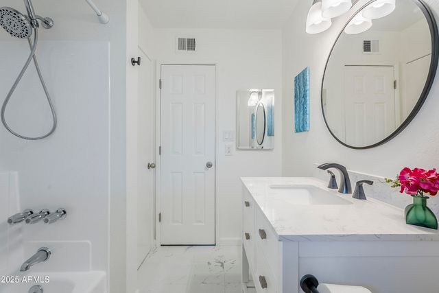 17241 N 16TH Drive 1, Phoenix, AZ 85023