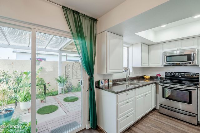 17241 N 16TH Drive 1, Phoenix, AZ 85023