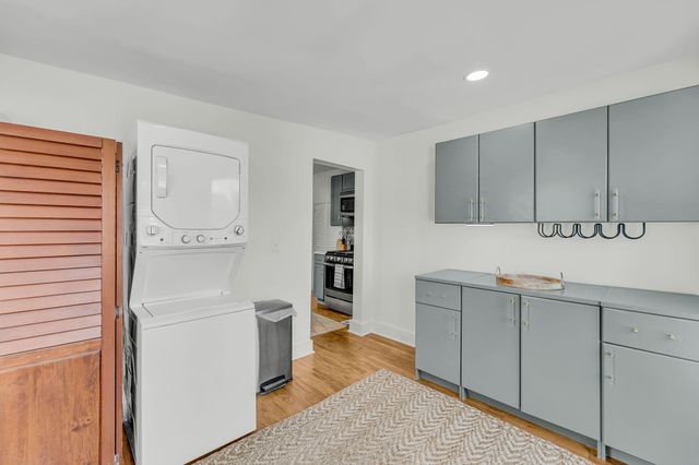 2698 Olympia Avenue, North Charleston, SC 29405