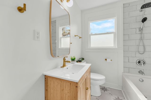 2698 Olympia Avenue, North Charleston, SC 29405