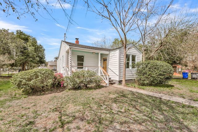 2698 Olympia Avenue, North Charleston, SC 29405