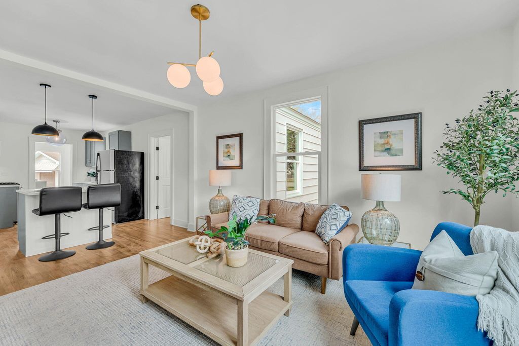 2698 Olympia Avenue, North Charleston, SC 29405