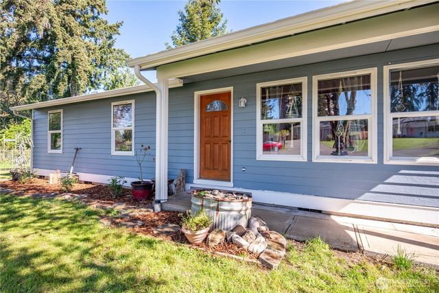 320 Cedar Court, Winlock, WA 98596