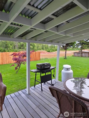 320 Cedar Court, Winlock, WA 98596
