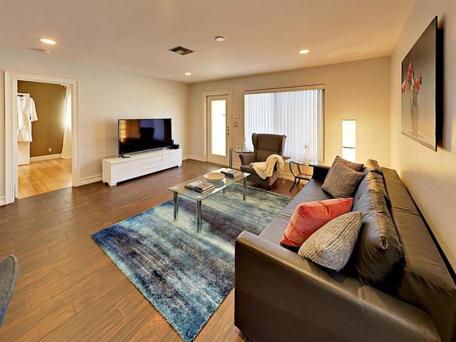 1500 SW 22nd Street, Fort Lauderdale, FL 33315