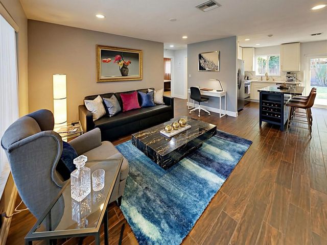 1500 SW 22nd Street, Fort Lauderdale, FL 33315