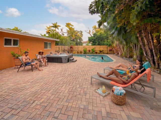 1500 SW 22nd Street, Fort Lauderdale, FL 33315