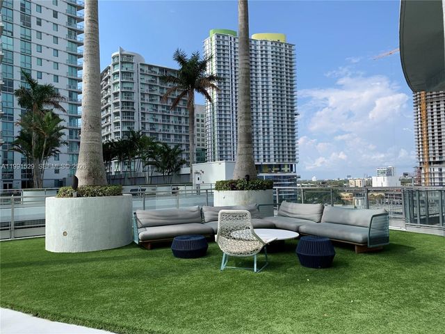 90 SW 3rd St 3610, Miami, FL 33130