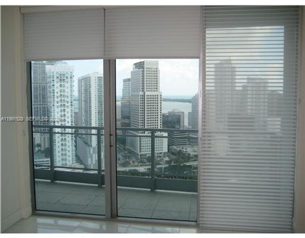 90 SW 3rd St 3610, Miami, FL 33130