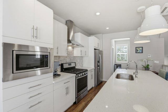 2604 Cleat Ln, Sacramento, CA 95818