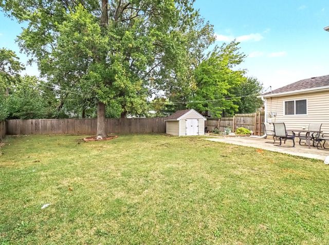 153 Sunset Lane, Bolingbrook, IL 60440