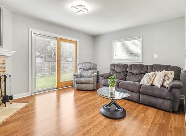 153 Sunset Lane, Bolingbrook, IL 60440