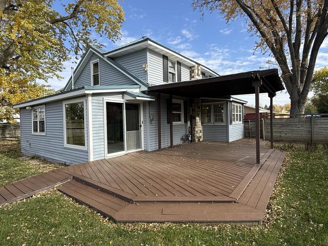 321 Park STREET, Walworth, WI 53184