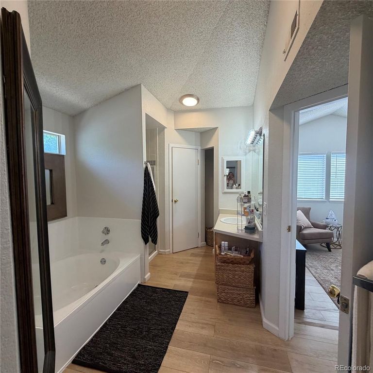 Image 19 of property listing at 6001 S Yosemite Street G204, Greenwood Village, CO 80111