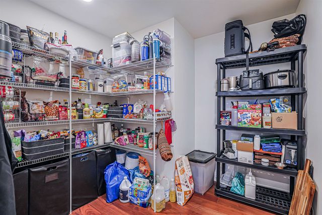 8 poor farm Road, Brookline, NH 03033