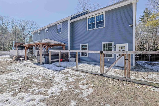 8 poor farm Road, Brookline, NH 03033