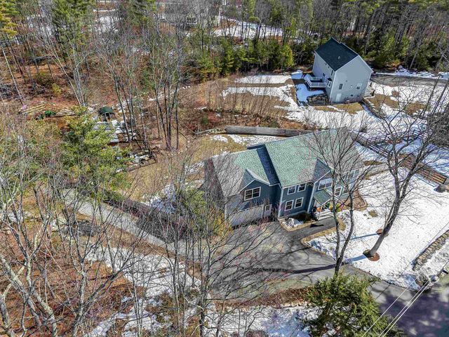 8 poor farm Road, Brookline, NH 03033