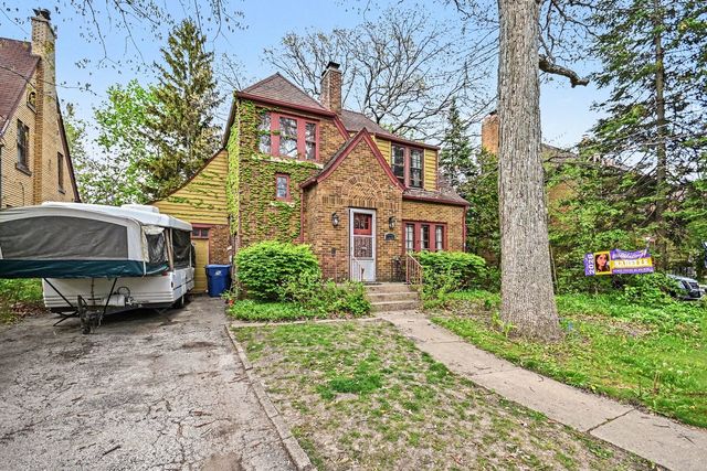 1006 Rogers Court, Waukegan, IL 60085