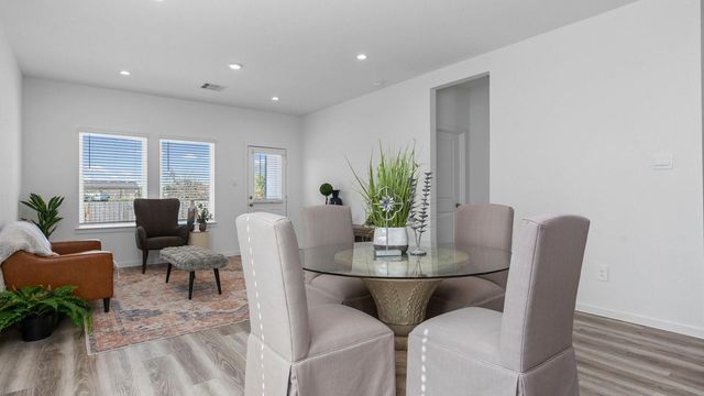 3929 Bronco Station, League City, TX 77573