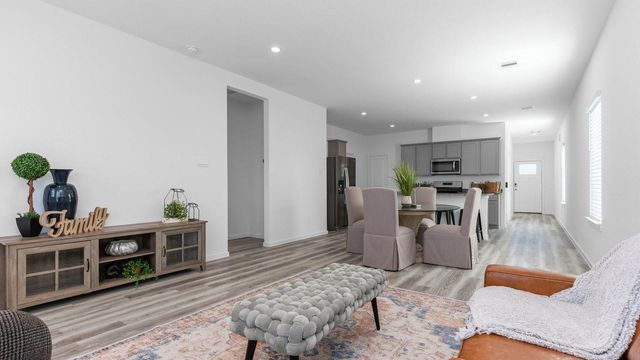 3929 Bronco Station, League City, TX 77573